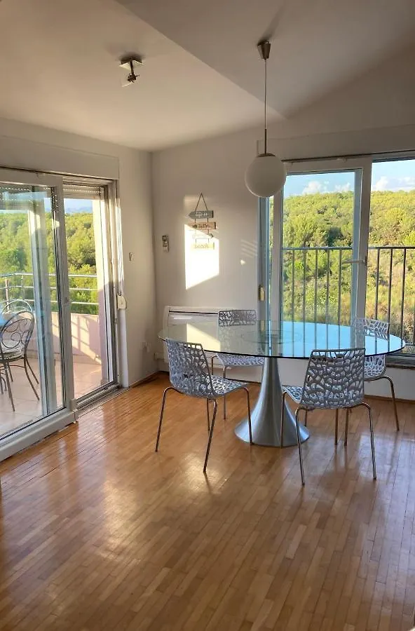Apartment Leona Zara Croazia